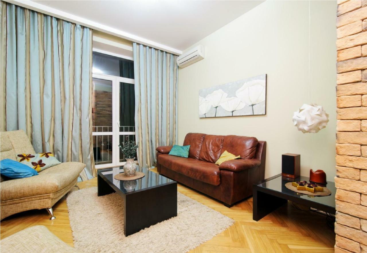 Vip-Kvartira By On The Academy Of Sciences Apartamento Minsk Exterior foto